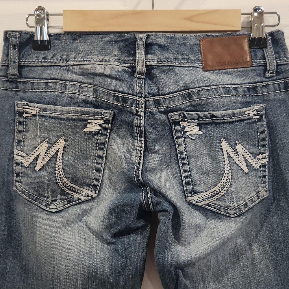 Maurices Women's Faded Blue Boot Cut Jeans - Picture 4 of 10